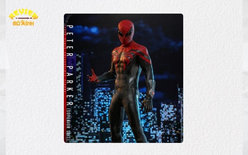 mô hình Spider-Man Hot Toys Superior Suit